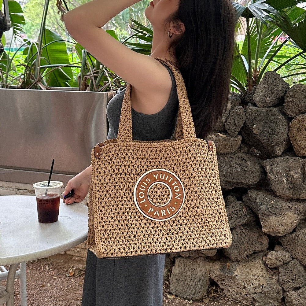 LOUIS VUITTON Raffia Calfskin By The Pool OnTheGo MM Natural 39x15x30cm
