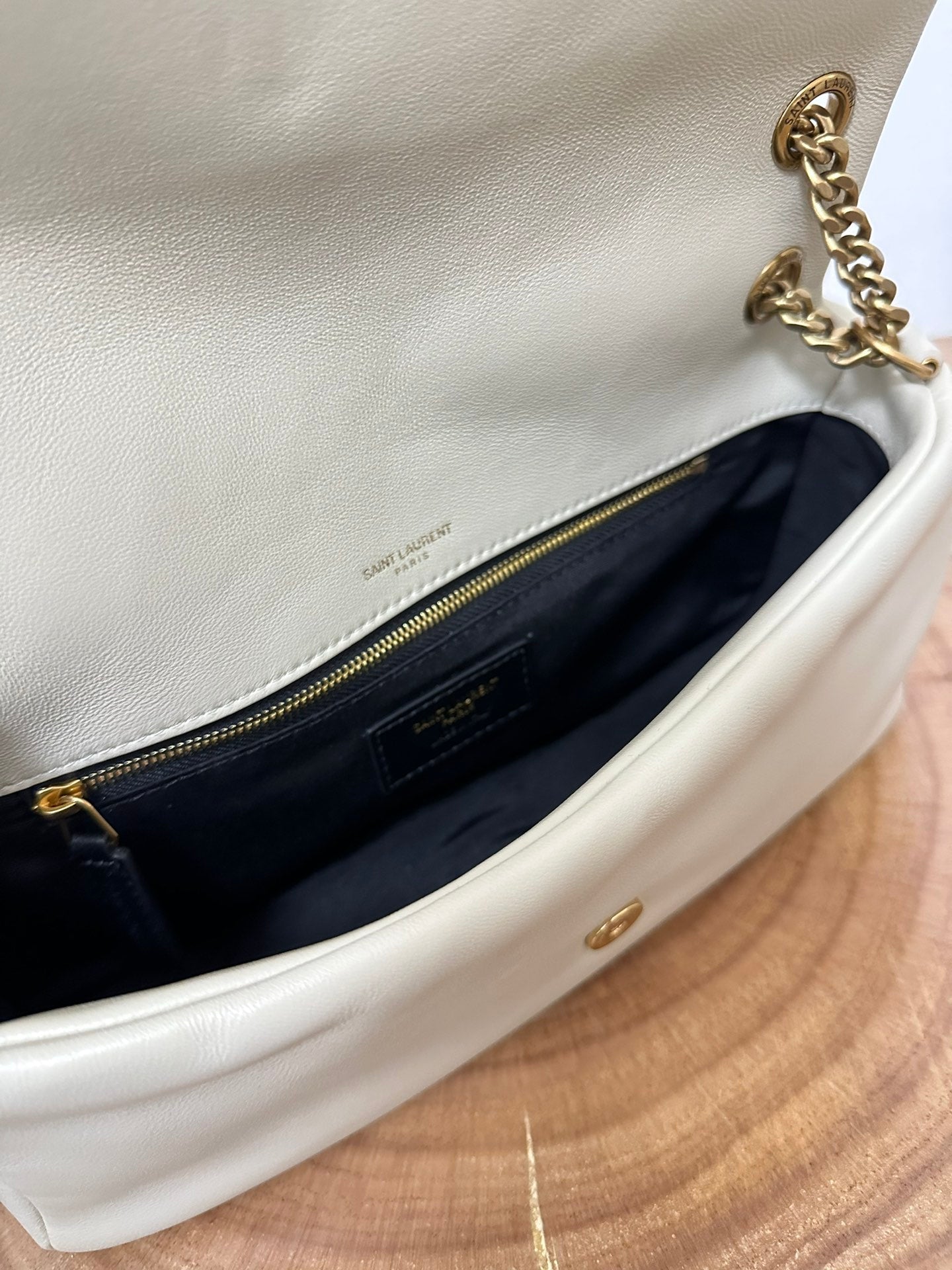 YSL  SAINT LAURENT Calypso chain bag size 26x14x7 cm